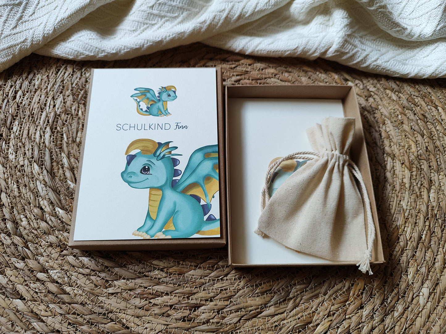 DRACHE blau