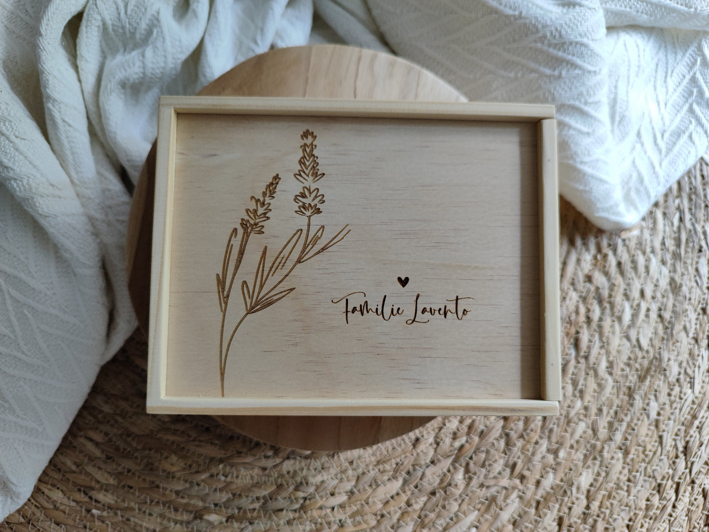 LAVENDEL Outline