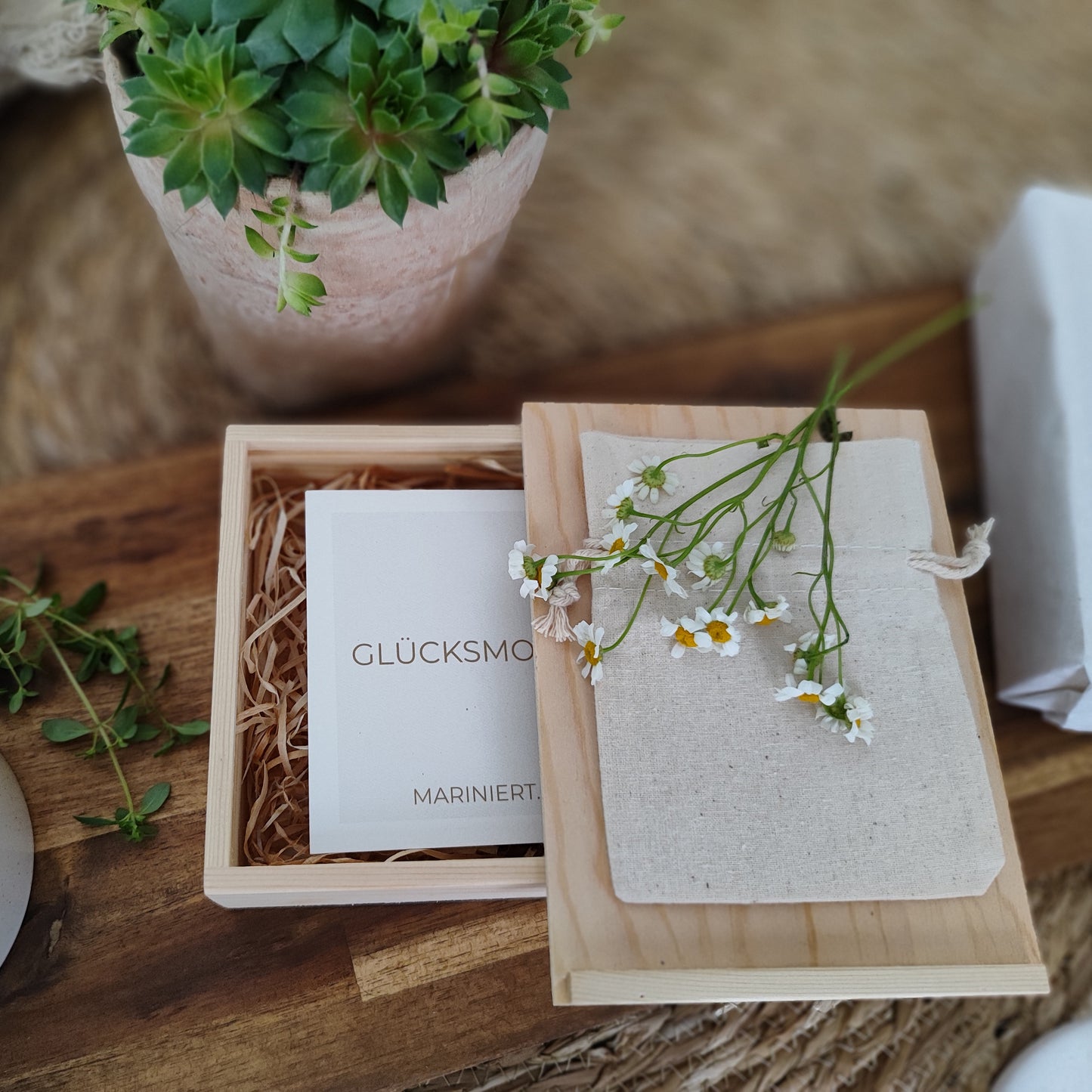 Holzgeschenk Box