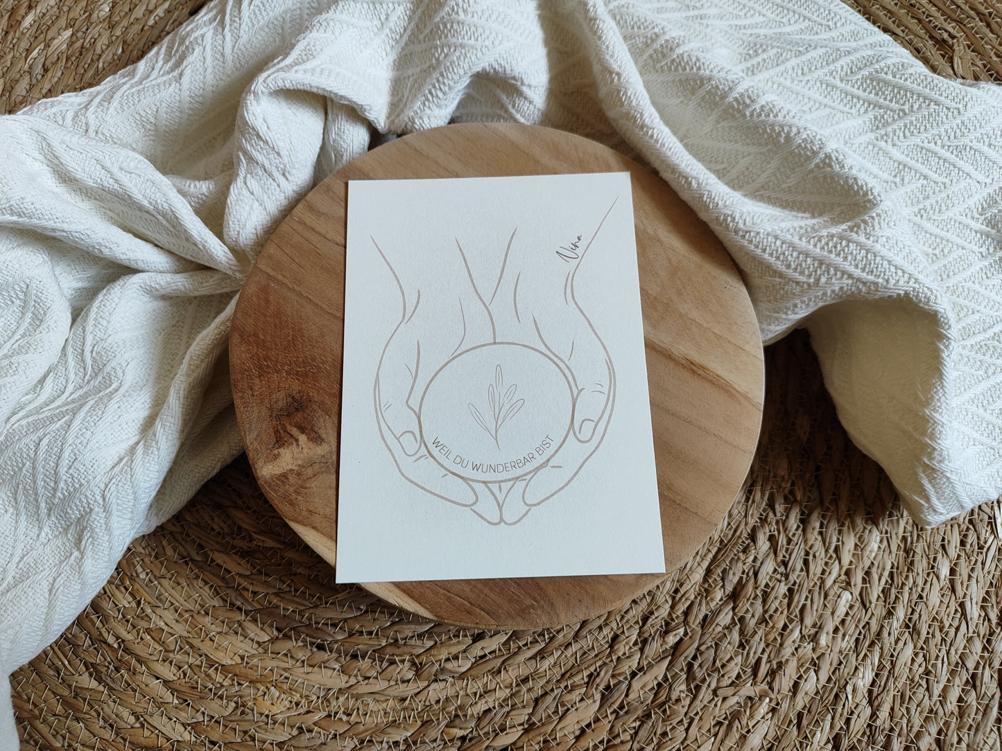 HÄNDE Outline