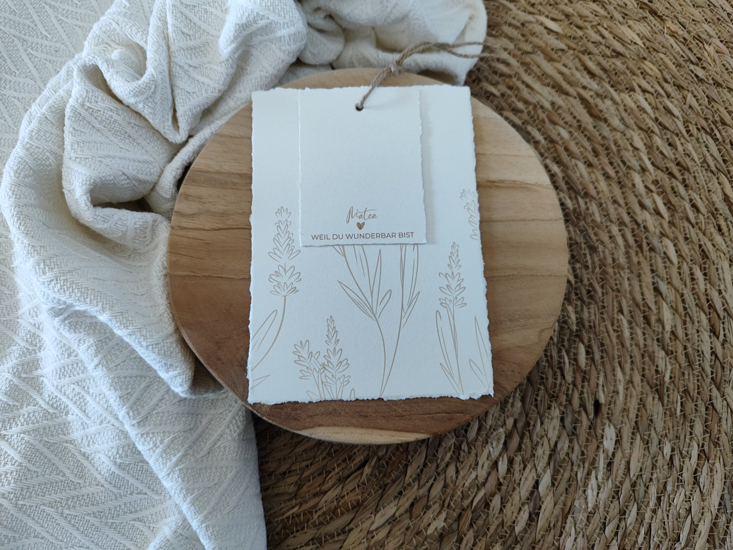 LAVENDEL Outline